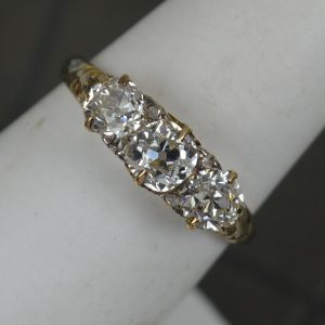 Stunning Victorian 1.25ct Old Cut Diamond and 18ct Gold Trilogy Ring