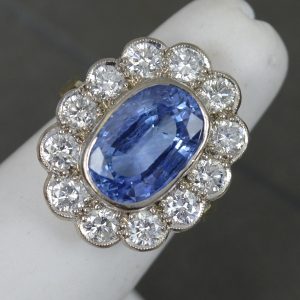 Stunning No Heat Ceylon Sapphire and 2.5ct Diamond 18ct Gold Cluster Ring
